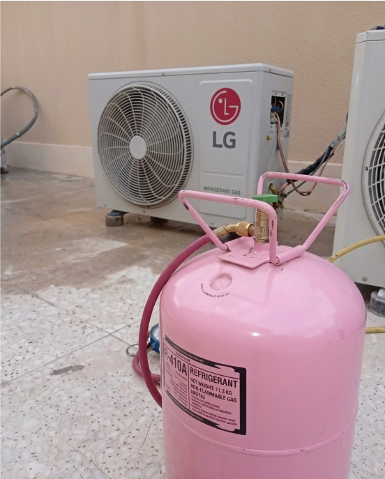 AC gas refill service