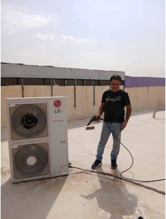 Real AC maintenance work by Shahbaz Electric